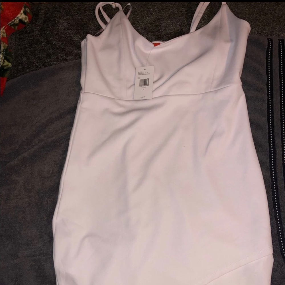 Women’s guess white knee length dress